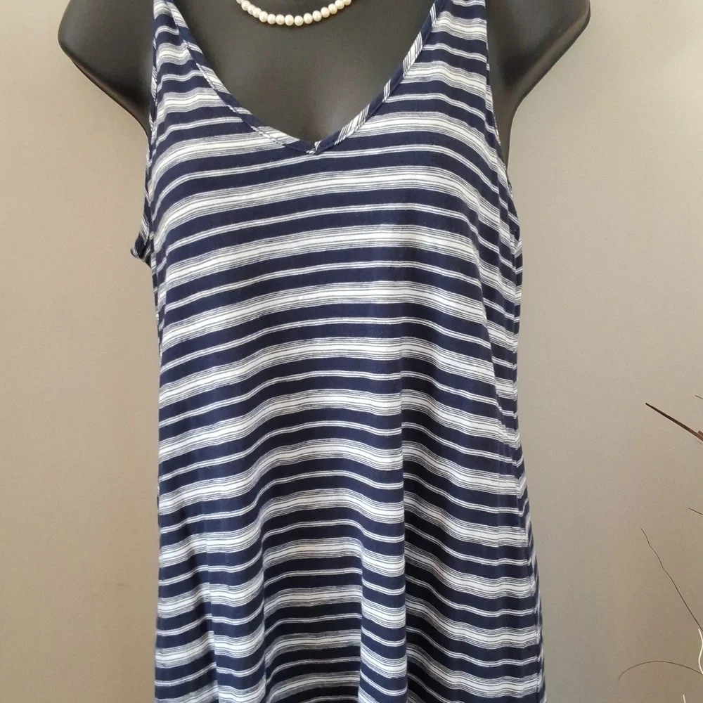 GAP SIZE SMALL DRESS - Picture 2 of 3